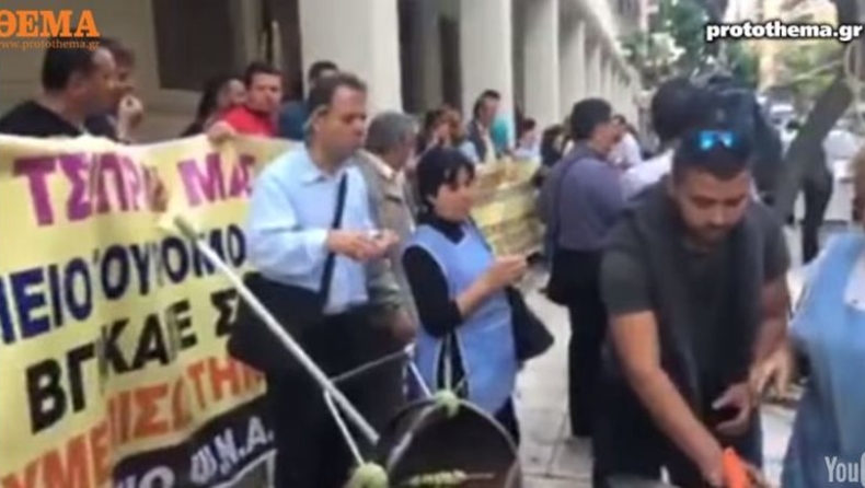 Καθαρίστριες εναντίον του ΣΥΡΙΖΑ