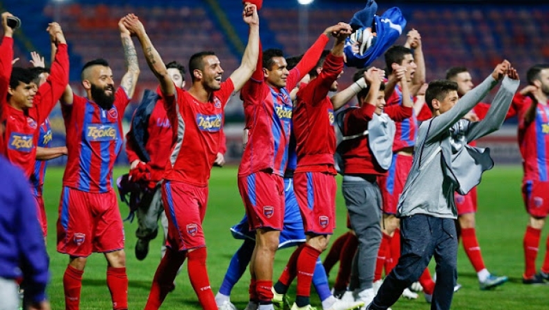 «Όλοι οι Νεοσμυρνιώτες δίπλα σας»