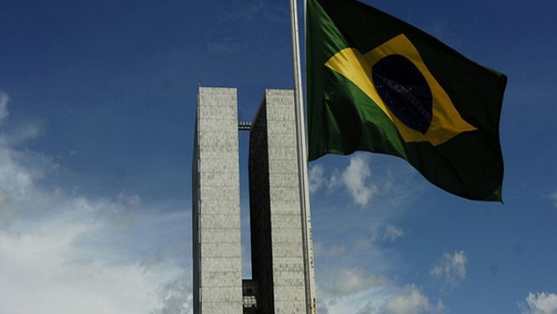 Σε μόνιμη πολιτική κρίση πλέον η Βραζιλία