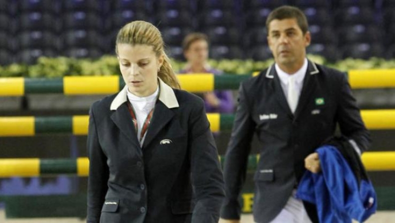 «Άνδρας το τρίτο πρόσωπο» στο γάμο Αθηνάς- Αλβάρο;