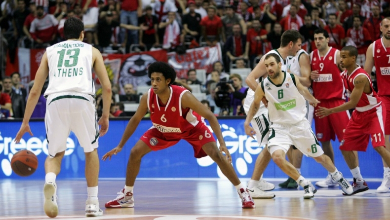 Βερολίνο 2009: «Αιώνιος» ημιτελικός... διαφήμιση! (vid)