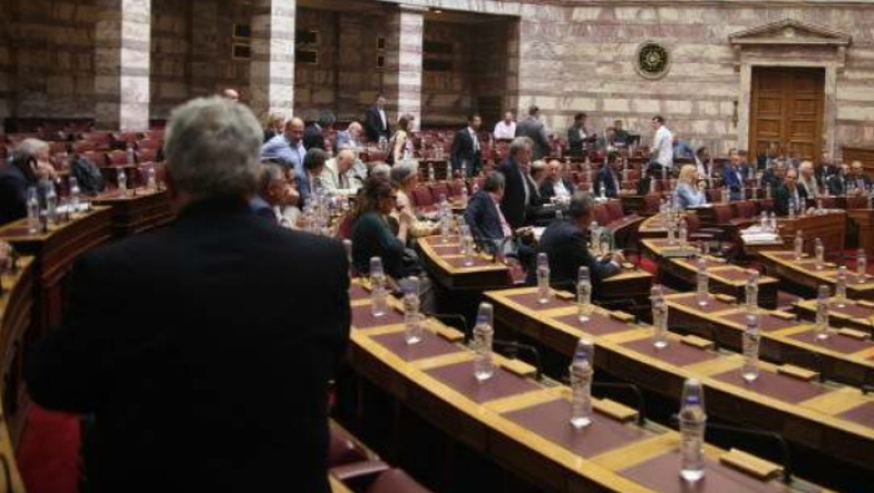 Καλώς τα δεχθήκαμε! Ψηφίστηκε επί της αρχής το πολυνομοσχέδιο