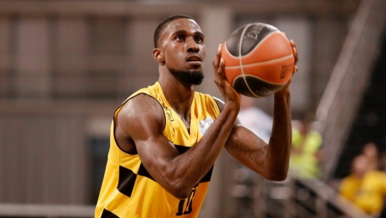 Αμφίβολος ο Ουάιτ