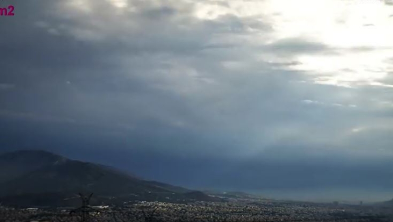 Η καταιγίδα που σάρωσε την Αττική σε 100 δευτερόλεπτα (vid)
