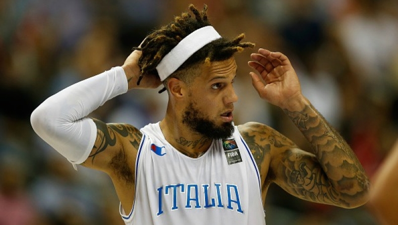 Ενσωματώθηκε ο Ντάνιελ Χάκετ (pic)