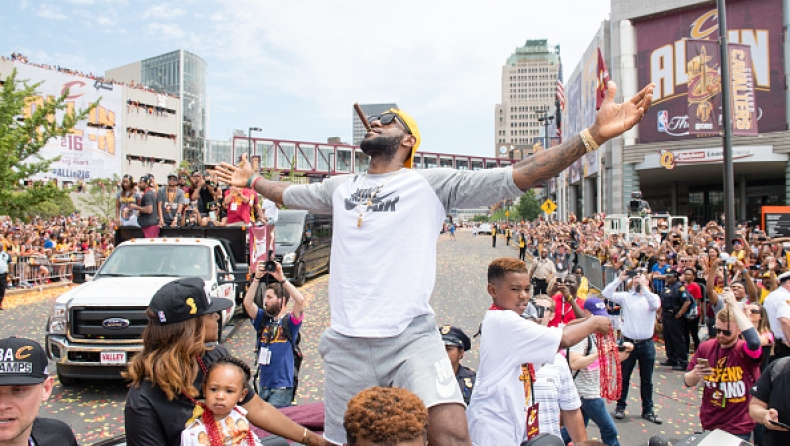 Opt out, αλλά θα επιστρέψει ο ΛεΜπρον