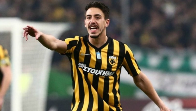 Σιμόες: «Χαρούμενος στην ΑΕΚ»