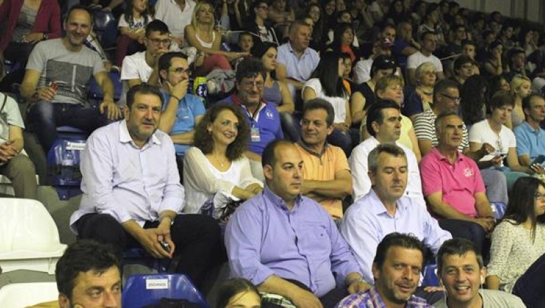 Oι προοπτικές του ελληνικού βόλεϊ και τα συγχαρητήρια