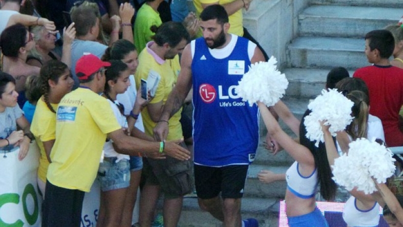 Μπουρούσης: «Συνειδητά στον Παναθηναϊκό»