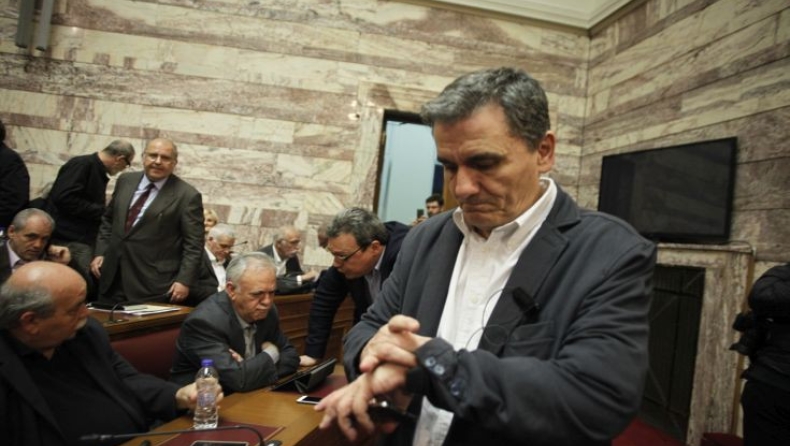 Αιχμές Τσακαλώτου για έλλειψη συντονισμού στην κυβέρνηση