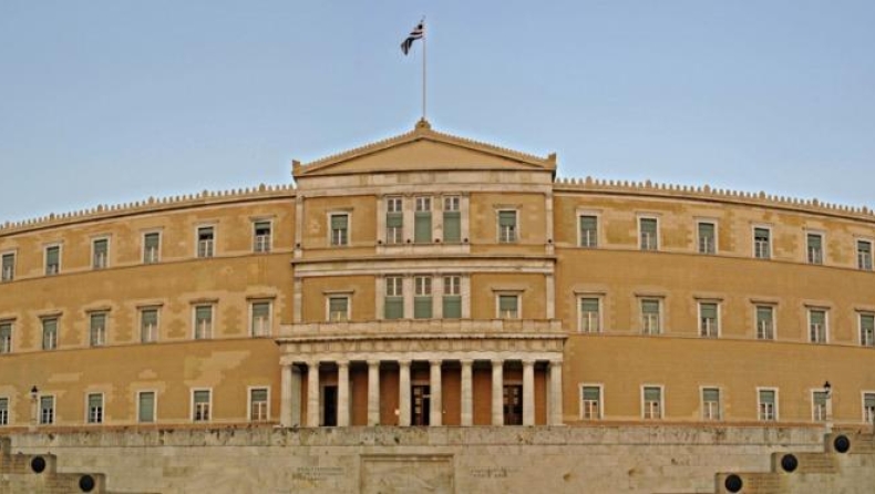 «Άντε πάλι με τον Πρόεδρο» είπαν στον Τσίπρα βουλευτές του