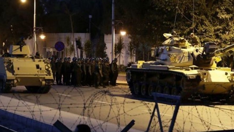 Εκρήξεις στην τουρκική Βουλή και στην Κωνσταντινούπολη! (pic & vid)