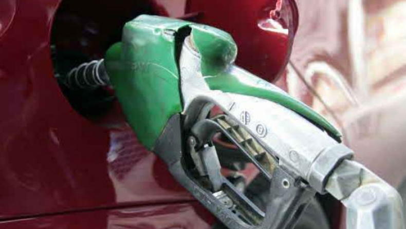 Ενα στα τρία βενζινάδικα έχει «πειραγμένες» αντλίες