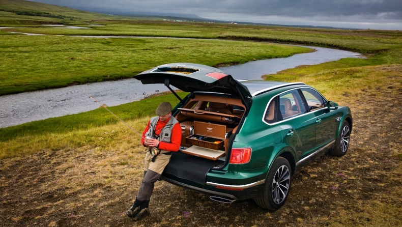 Για ψάρεμα με... Bentley!