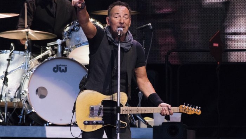 Προσευχή κάτω από τα τείχη