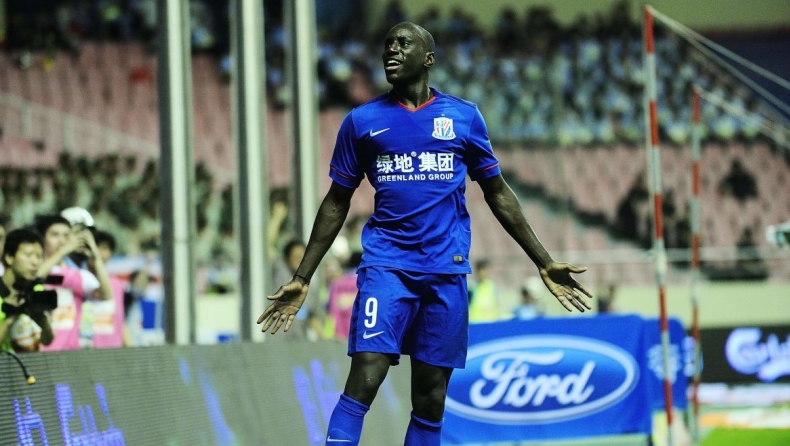 Δε το... βάζει κάτω ο Ντεμπά Μπα!