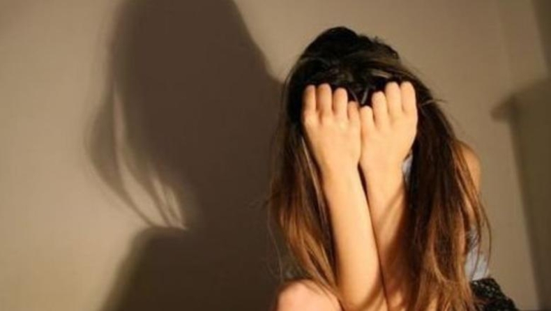 Φρίκη στο Περιστέρι: Πα-τέρας βίαζε επί 1,5 χρόνο την 16χρονη κόρη του