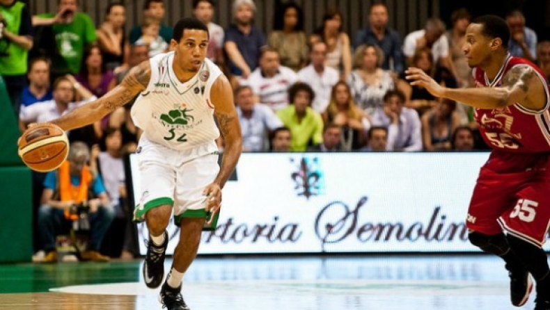 «Ερυθρόλευκοι» στόχοι με ολίγον από... Green