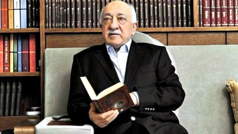 Φετουλάχ Γκιουλέν: Καταδικάζω την απόπειρα πραξικοπήματος στην Τουρκία