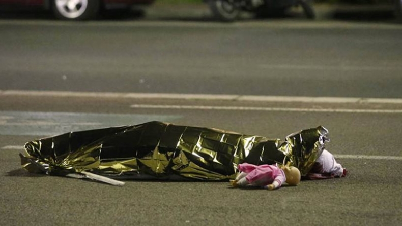 Φωτογραφίες και τα βίντεο από τη νύχτα τρόμου στη Γαλλία