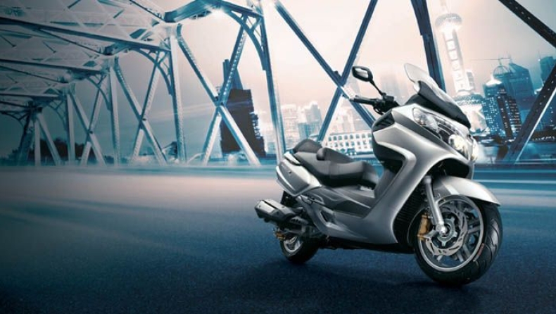 Ακόμα πλουσιότερη η ναυαρχίδα της SYM