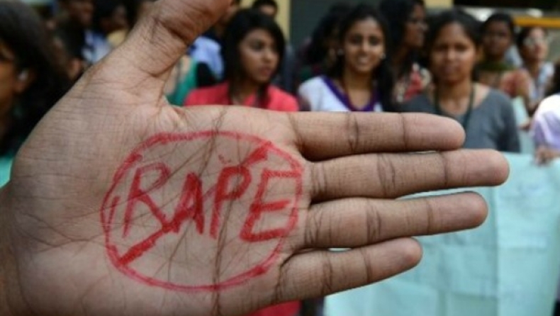 Ινδία: Πωλούνται βίντεο ομαδικών βιασμών γυναικών