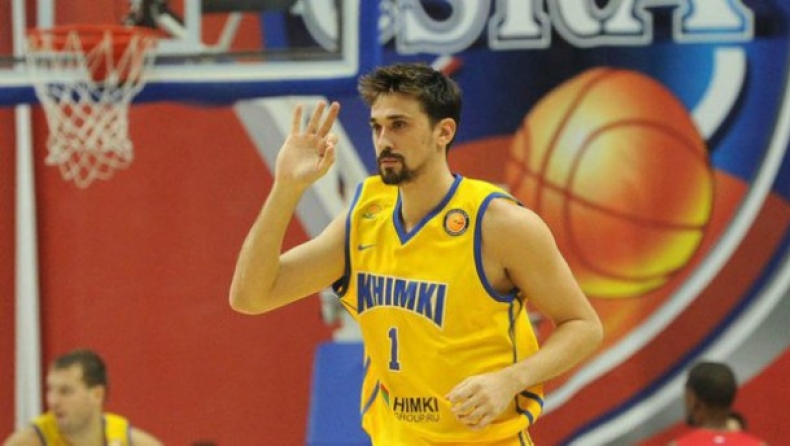 Και προπόνηση και Pokemon Go ο Σβεντ! Έχει πρόγραμμα... (vid)