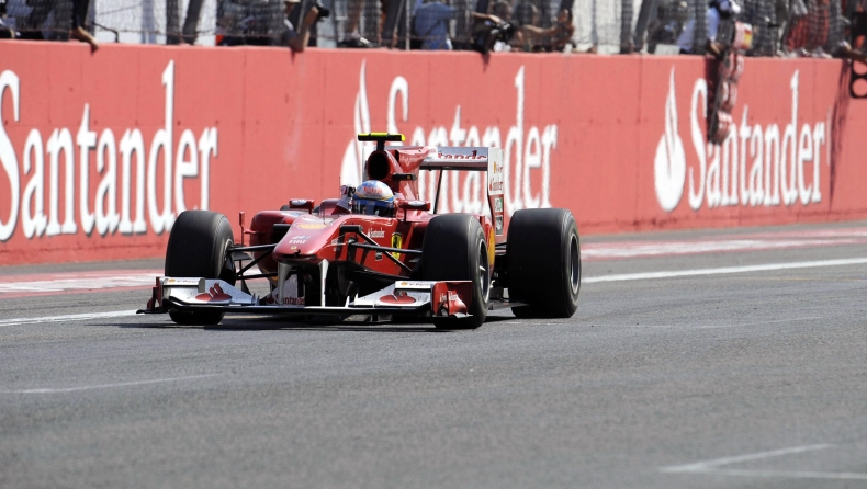 Στο... σπίτι της είναι Ferrari!
