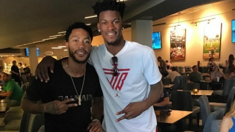 Χαμογελαστοί κι αγκαλιασμένοι οι Ρόουζ & Μπάτλερ (pic)