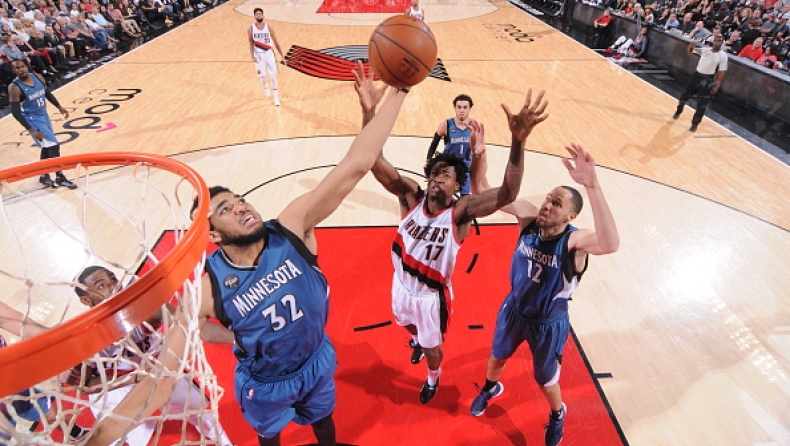 Οι Τίμπεργουλβς παίζουν για πρώτη φορά Χριστούγεννα!