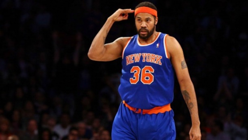 Ο Ρασίντ Ουάλας οδηγάει και ραπάρει! (vid)