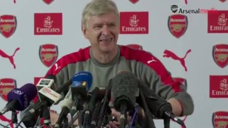 Χτύπησε τηλέφωνο στη συνέντευξη Τύπου του Βενγκέρ (vid)