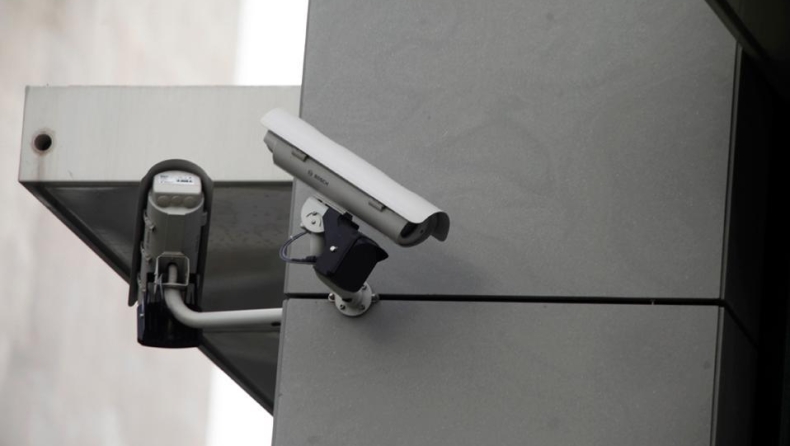 Η κάμερα «συνέλαβε» τον δράστη