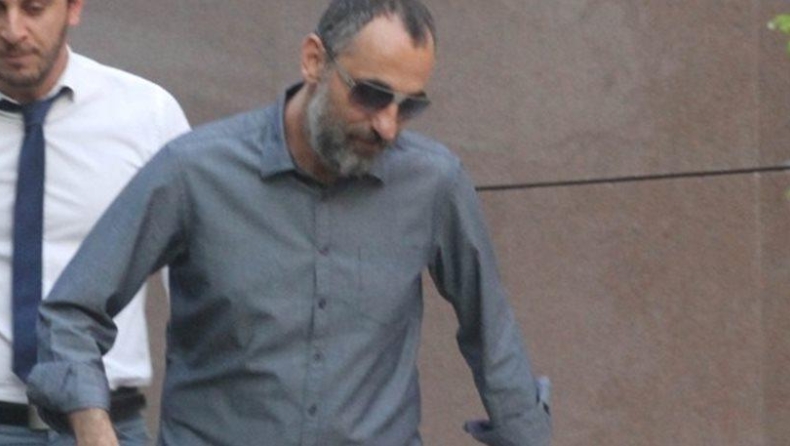 Ο Καλογρίτσας ανακοίνωσε την απόσυρσή του