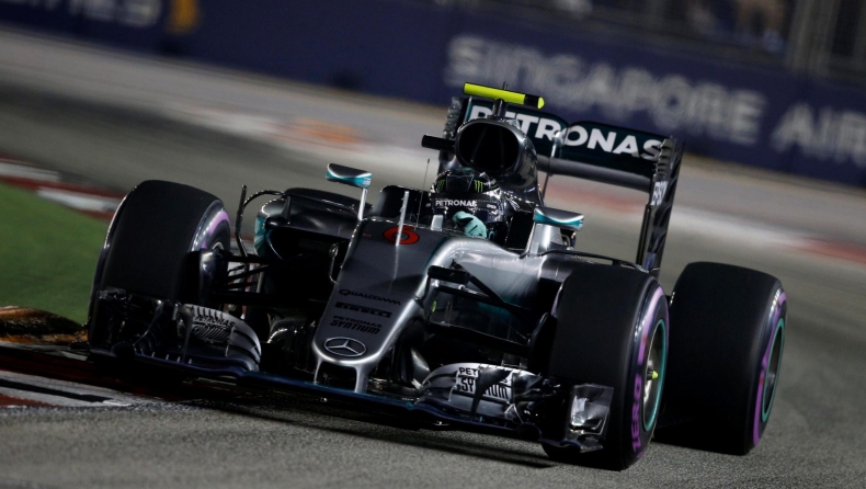 Άφησε τα προβλήματα η Mercedes, pole position ο Ρόσμπεργκ