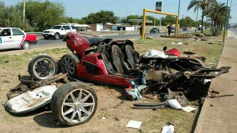 Μοναδικό Koenigsegg έγινε... σμπαράλια!