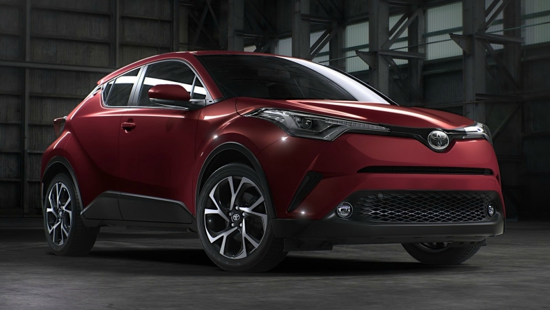 To Toyota C-HR «ζωηρεύει»