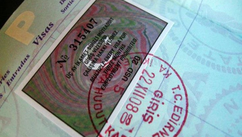 Κάνει πίσω η Άγκυρα για τη βίζα