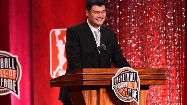 Πλακίτσα για την... προπόνηση από τον Γιάο στον Άιβερσον (vids)