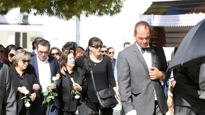 Το τελευταίο «αντίο» στην Γωγώ Κουμπούνη