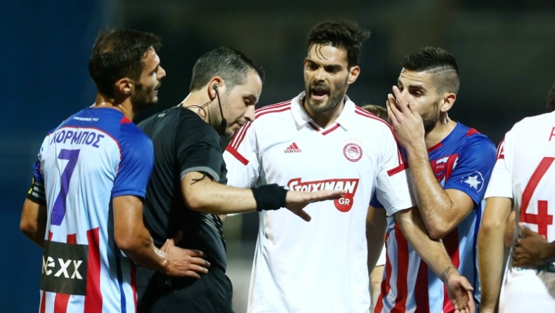 Χτύπημα στο κεφάλι ο Μποτία