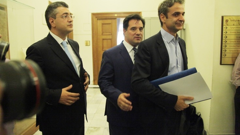 O Άδωνις αποκάλυψε τους δύο κόσμους της ΝΔ