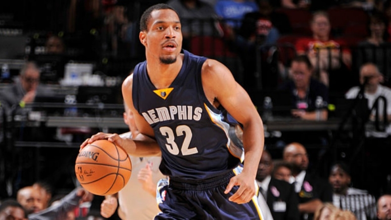 Νίκη με... Βινς Χάντερ οι Γκρίζλις (vid)