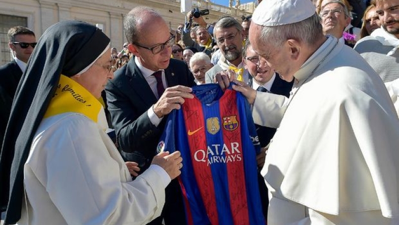 «Μπλαουγκράνα» ο Πάπας