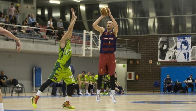 Αποσύρθηκε και γίνεται προπονητής ο Λούμπος Μπάρτον