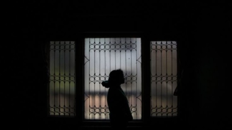 Κτηνώδης βιασμός 26χρονης από τον ιερέα θείο της