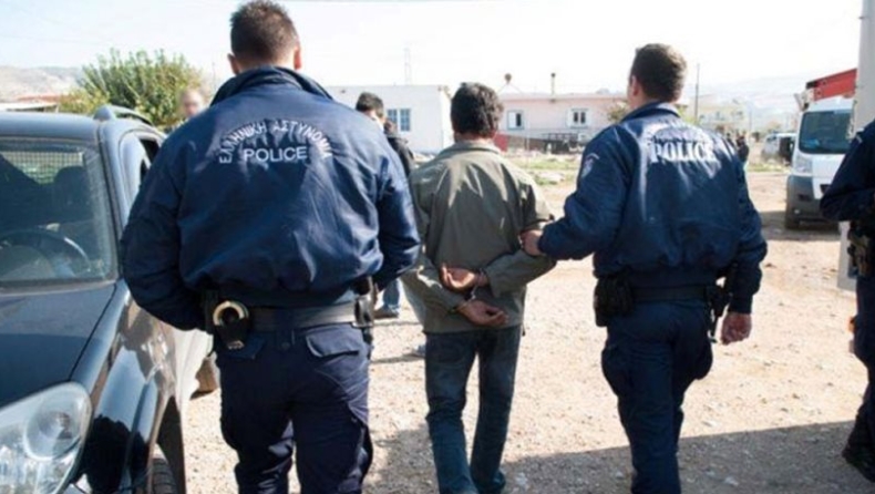 Εξαρθρώθηκε στην Κρήτη μεγάλο κύκλωμα διακίνησης μεταναστών