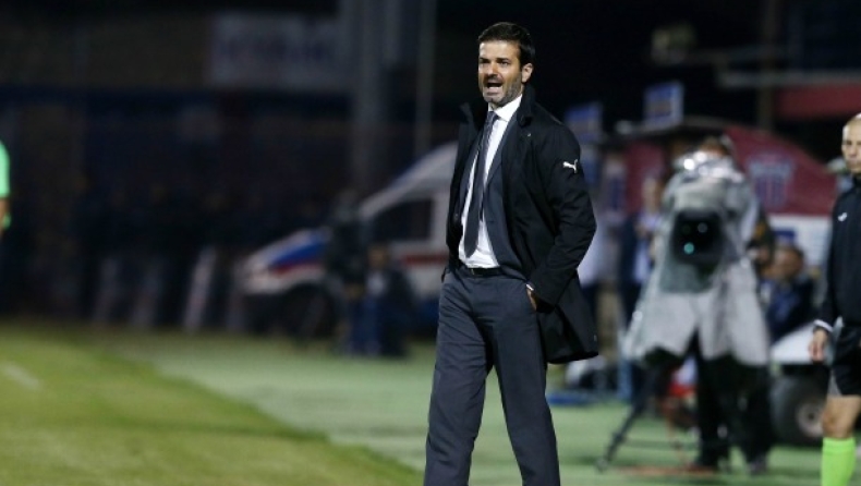 Τους... κλείδωσε στα αποδυτήρια!