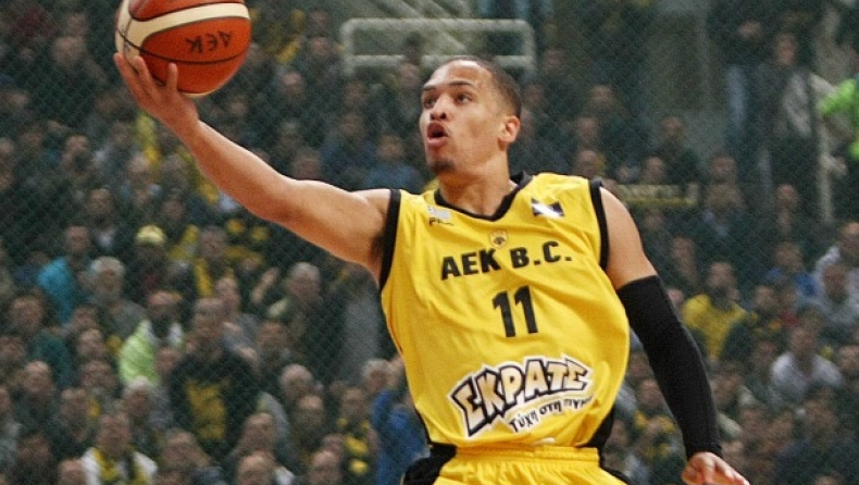 Nτίξον: «Να συνεχίσουμε καλύτερα»