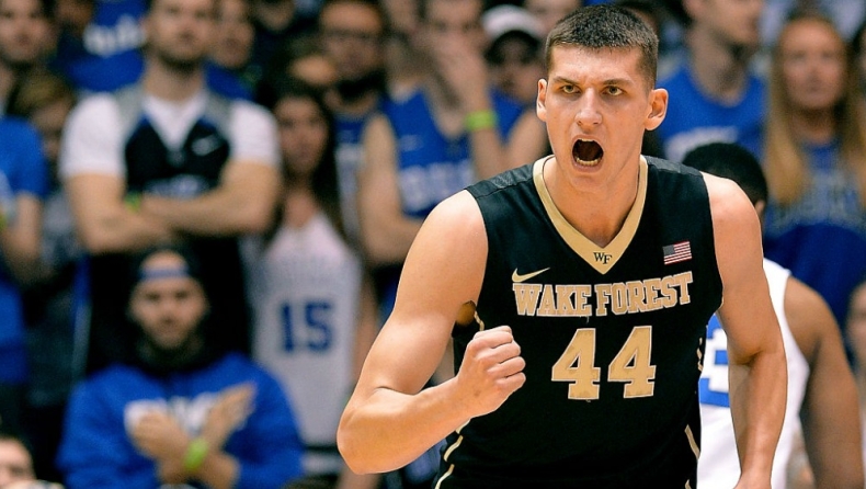 Φοβερός Μήτογλου και νίκη για το Ουέικ Φόρεστ!